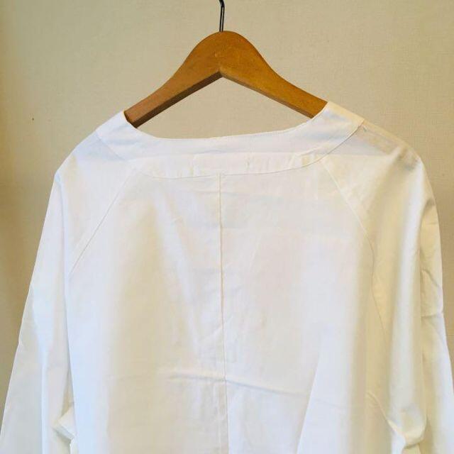 ロシア軍 Vネックコックシャツ 58 デッドストック ホワイト旧ソ連軍 メンズのトップス(Tシャツ/カットソー(七分/長袖))の商品写真