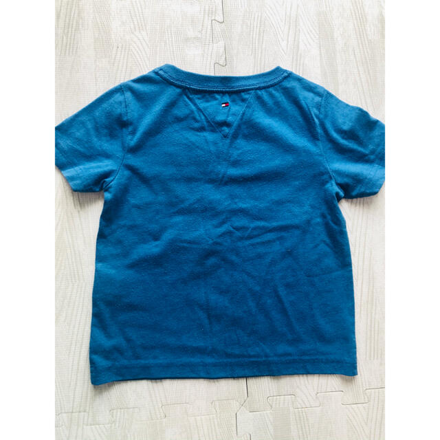 TOMMY HILFIGER(トミーヒルフィガー)のトミーヒルフィガー　Tシャツ　2T キッズ キッズ/ベビー/マタニティのキッズ服男の子用(90cm~)(Tシャツ/カットソー)の商品写真