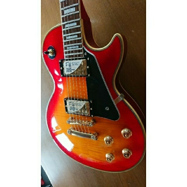 Epiphone(エピフォン)のEpiphone by Gibson LesPaul custom ﾚｽﾎﾟｰﾙ 楽器のギター(エレキギター)の商品写真