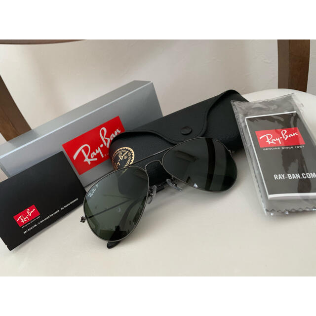 Ray-Ban(レイバン)の新品！レイバン　サングラス　AVIATOR   LARGE METAL  メンズのファッション小物(サングラス/メガネ)の商品写真