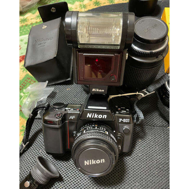 Nikon(ニコン)のNikon カメラ　レンズセット売り。 スマホ/家電/カメラのカメラ(レンズ(ズーム))の商品写真