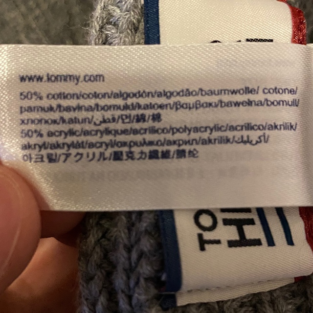 TOMMY HILFIGER(トミーヒルフィガー)のトミーヒルフィガー　ニット帽【値下げしました】 メンズの帽子(ニット帽/ビーニー)の商品写真