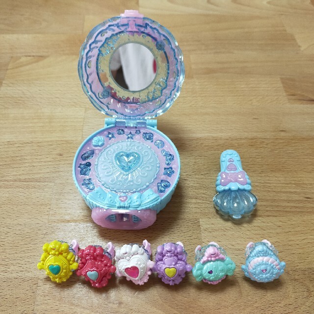 BANDAI(バンダイ)のトロピカルージュ　プリキュア　トロピカルパクト キッズ/ベビー/マタニティのおもちゃ(その他)の商品写真