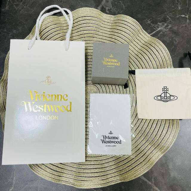 《 新品未使用 》Vivienne Westwood ネックレス ブラックメタル