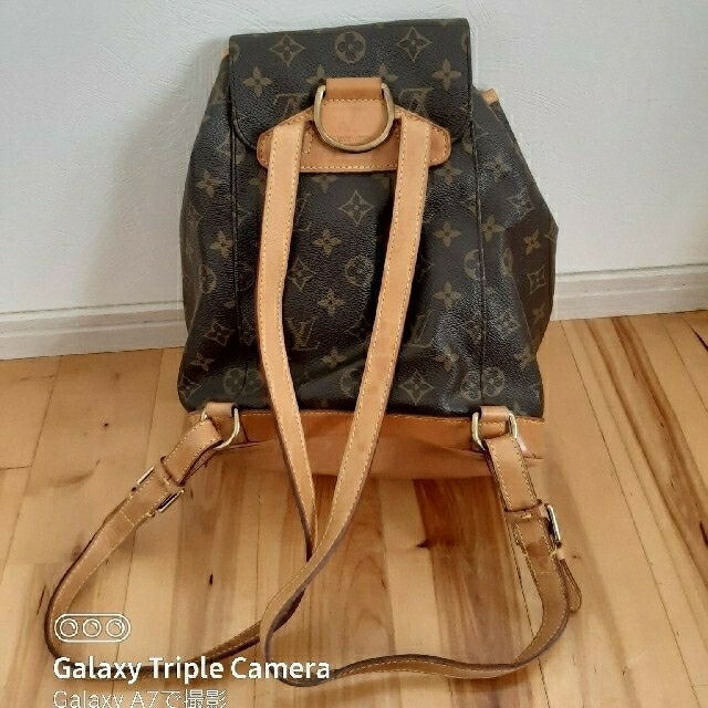 LOUIS VUITTON(ルイヴィトン)のルイヴィトン　モンスリMM　リュック レディースのバッグ(リュック/バックパック)の商品写真