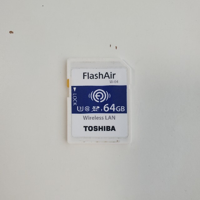 東芝 FlashAir64GB W-04