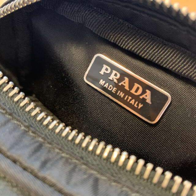 PRADA(プラダ)のプラダ　ミニポーチ　1N1346 黒　未使用自宅保管品 レディースのファッション小物(ポーチ)の商品写真