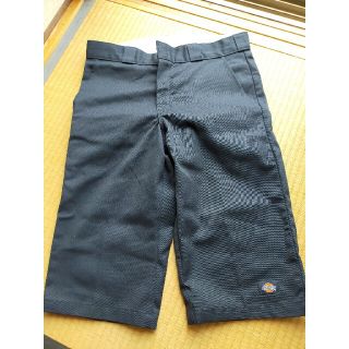 ディッキーズ(Dickies)のディッキーズ　ハーフパンツ　サイズ32(ショートパンツ)