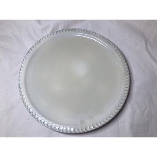 新品⭐︎沖縄 やちむん 焼物 陶器 白 お皿 大きめ(食器)