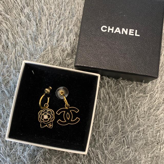 CHANEL ピアス