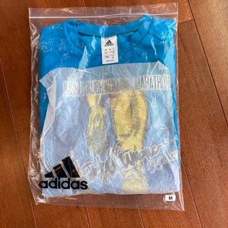 アディダス(adidas)のTシャツ　アジダス　(ウェア)