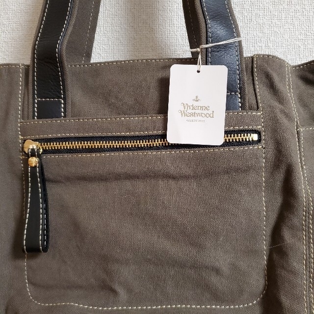 Vivienne Westwood(ヴィヴィアンウエストウッド)のヴィヴィアンウエストウッド トートバッグ グレー 新品未使用 レディースのバッグ(トートバッグ)の商品写真