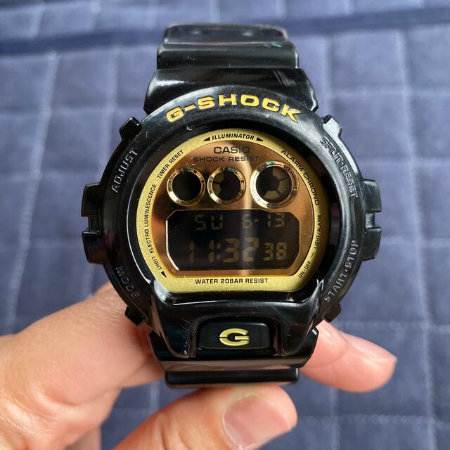 G-SHOCK(ジーショック)のG-SHOCK DW-6900CB Crazy Colors メンズの時計(腕時計(デジタル))の商品写真