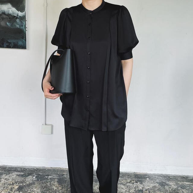 RIM.ARK  Big puff sleeve SH BLK