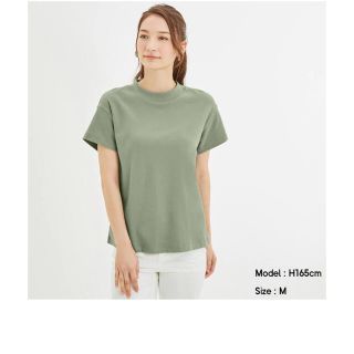 ジーユー(GU)の【美品】GU スムース Tシャツ半袖 M グリーン(Tシャツ(半袖/袖なし))