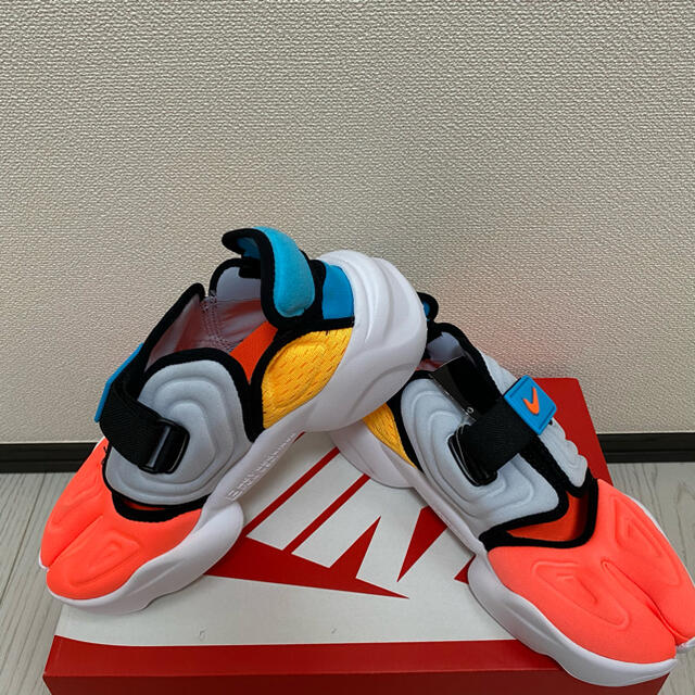 NIKE - 新品大人気NIKEWMNSAQUARIFTナイキウィメンズアクア NIKE - 新品大人気NIKEWMNSAQUARIFTナイキウィメンズアクア