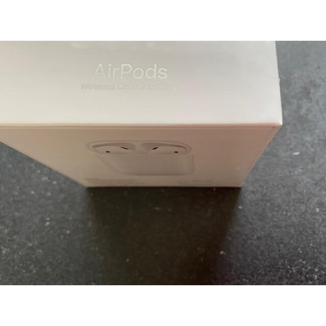 Apple(アップル)のAir Pods スマホ/家電/カメラのオーディオ機器(ヘッドフォン/イヤフォン)の商品写真