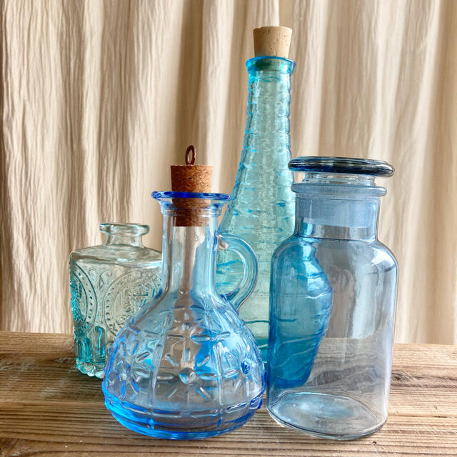 安値安値花瓶 まとめ売り 薬瓶 ガラス瓶 ガラスボトルコレクション ブルー 花瓶