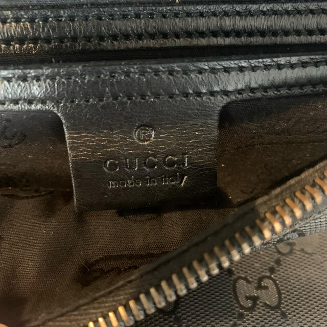 Gucci(グッチ)のグッチ　ウェストバック　ポーチ　ボディバック　GUCCI レディースのバッグ(ボディバッグ/ウエストポーチ)の商品写真