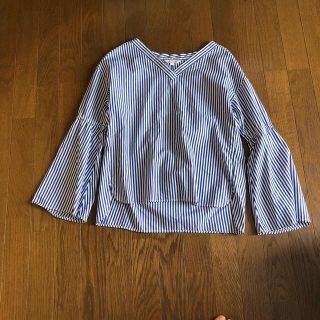 プラステ(PLST)のPLSTカッソー　S お値下げ　美品　春(シャツ/ブラウス(長袖/七分))