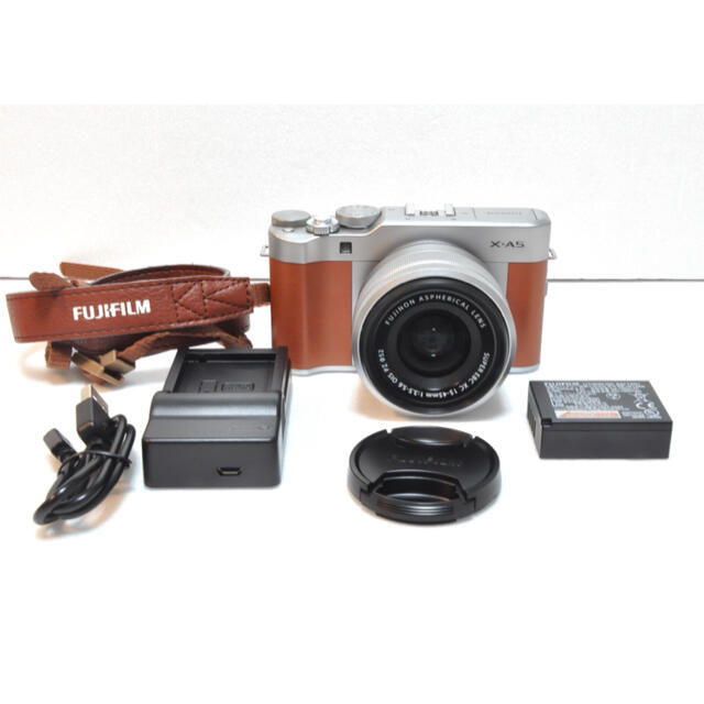 ◇極美品◇FUJIFILM X-A5 15-45mmレンズキット 人気ブラウン カメラ ◇極美品◇FUJIFILM X-A5 15-45mmレンズキット 人気ブラウン カメラ