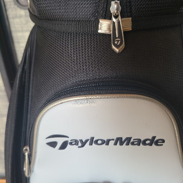 TaylorMade(テーラーメイド)のキャディバッグ　テーラーメイド スポーツ/アウトドアのゴルフ(バッグ)の商品写真