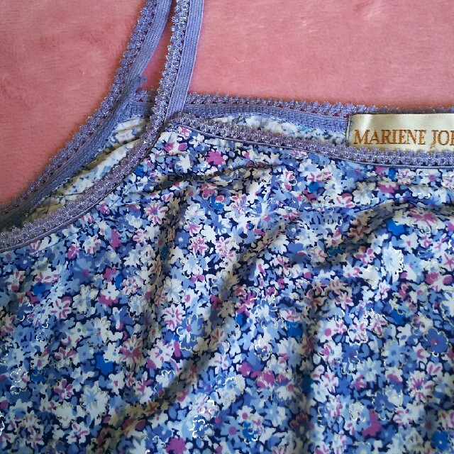 小花柄キャミソール ブルー系 M レディースのトップス(キャミソール)の商品写真