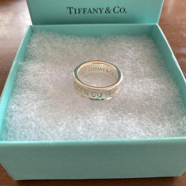 Tiffany & Co.(ティファニー)の【定番】ティファニー1837 シルバー　ミディアム　リング レディースのアクセサリー(リング(指輪))の商品写真