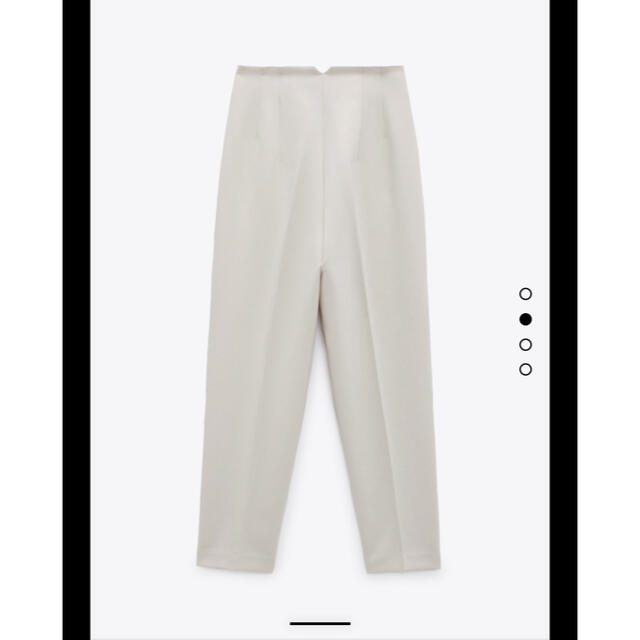 ZARA(ザラ)のr様専用　ZARA ハイウエストパンツ　ホワイト レディースのパンツ(カジュアルパンツ)の商品写真