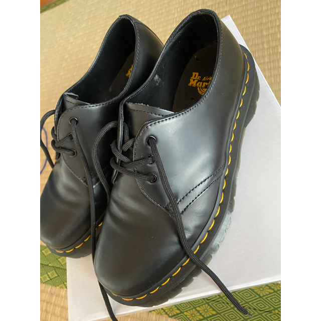 Dr.Martens(ドクターマーチン)の【水曜日まで限定出品】ドクターマーチン　3ホールシューズ レディースの靴/シューズ(ブーツ)の商品写真