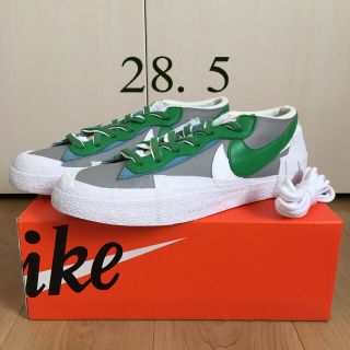 ナイキ(NIKE)のNIKE sacai ブレーザーLOW(スニーカー)