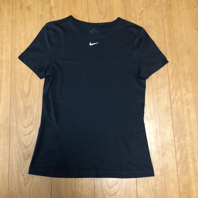 NIKE(ナイキ)のNIKE Tシャツ レディースのトップス(Tシャツ(半袖/袖なし))の商品写真