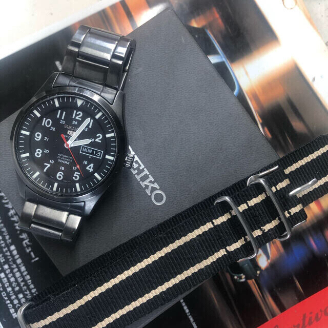 SEIKO逆輸入5スポーツミリタリー自動巻レアーpvdブラック加工ベルト❌2美品腕時計(アナログ)