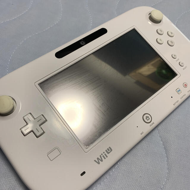 Wii U(ウィーユー)のニンテンドー　WiiU 32GBモデル エンタメ/ホビーのゲームソフト/ゲーム機本体(携帯用ゲーム機本体)の商品写真