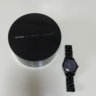 マークバイマークジェイコブス(MARC BY MARC JACOBS)のケース付き！MARC BY MARC JACOBS 腕時計(腕時計)