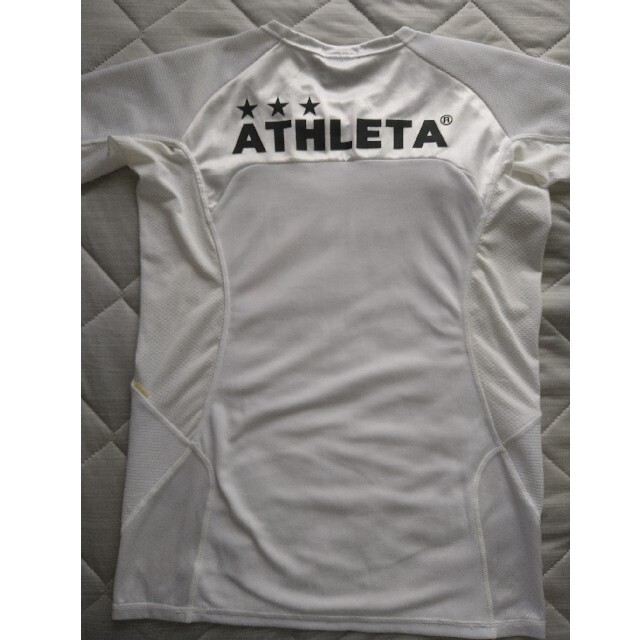 ATHLETA(アスレタ)のATHLETA　半袖シャツ　160 スポーツ/アウトドアのサッカー/フットサル(ウェア)の商品写真