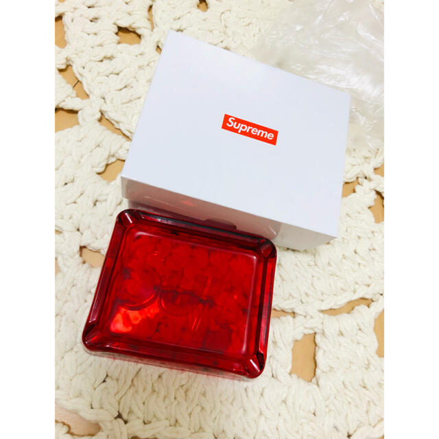 supreme glass ashtray