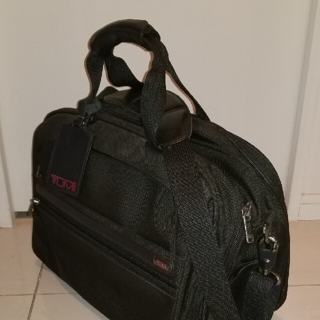 TUMI ボストンバッグ