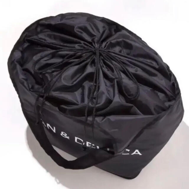 DEAN&DELUCA エコバッグ　保冷ボトルホルダー　人気商品 レディースのバッグ(エコバッグ)の商品写真