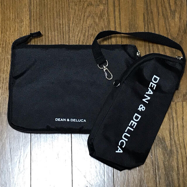 DEAN&DELUCA エコバッグ　保冷ボトルホルダー　人気商品 レディースのバッグ(エコバッグ)の商品写真