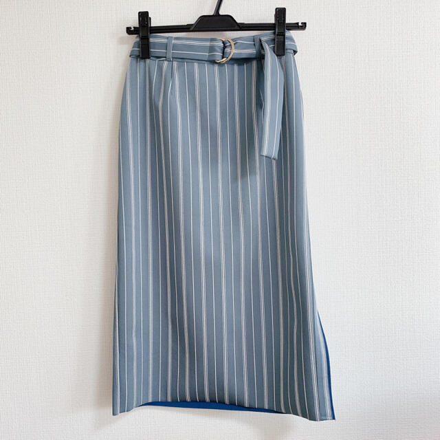 Andemiu(アンデミュウ)の（タグ有り）【Andemiu】カルゼリバータイト　スカート レディースのスカート(ひざ丈スカート)の商品写真
