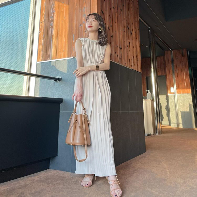 なし裏地L'Or Belted Pleats Dress