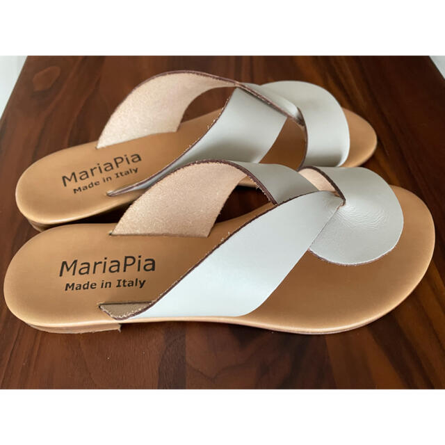 SHIPS for women(シップスフォーウィメン)のSHIPS WOMEN Maria Pia:アシンメトリーサンダル レディースの靴/シューズ(サンダル)の商品写真