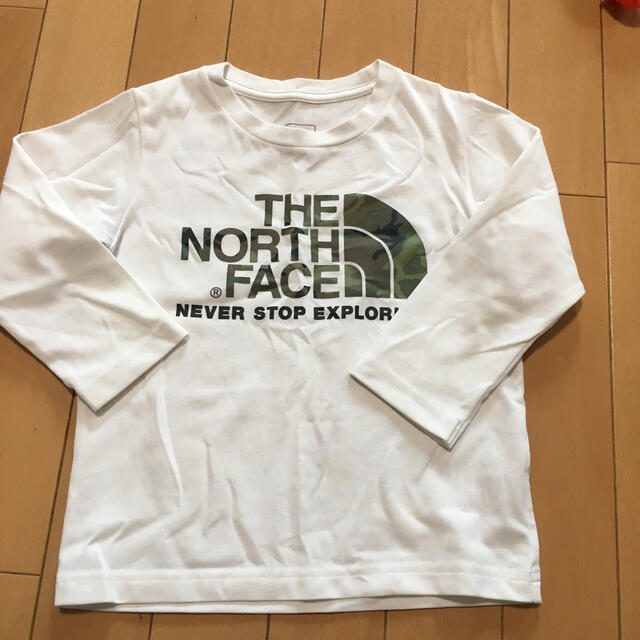 THE NORTH FACE(ザノースフェイス)のノースフェイス ロンＴ キッズ/ベビー/マタニティのキッズ服男の子用(90cm~)(Tシャツ/カットソー)の商品写真