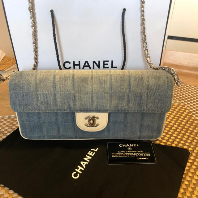 CHANELデニムチェーンバッグ（正規品） - ショルダーバッグ