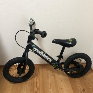 ストライダ(STRIDA)の4ing×np  athletics"SPLASH”キックバイク最終値下げ(自転車)