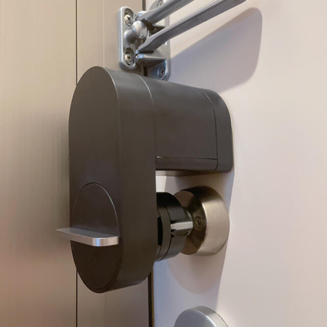 Qrio セット Q-SL2 キュリオロックの通販 by TenMarket|ラクマ Lock + Qrio Hub 得価特価