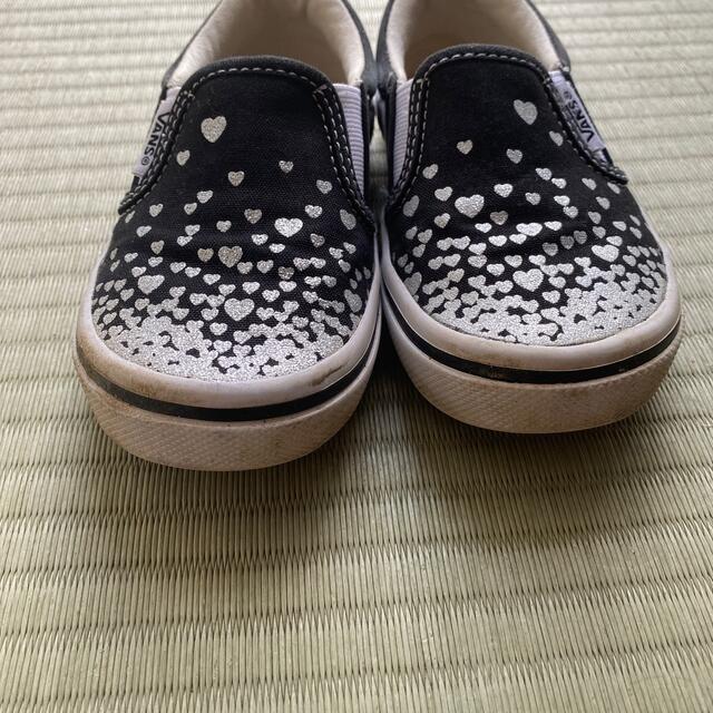 VANS(ヴァンズ)のキッズシューズ キッズ/ベビー/マタニティのキッズ靴/シューズ(15cm~)(スリッポン)の商品写真