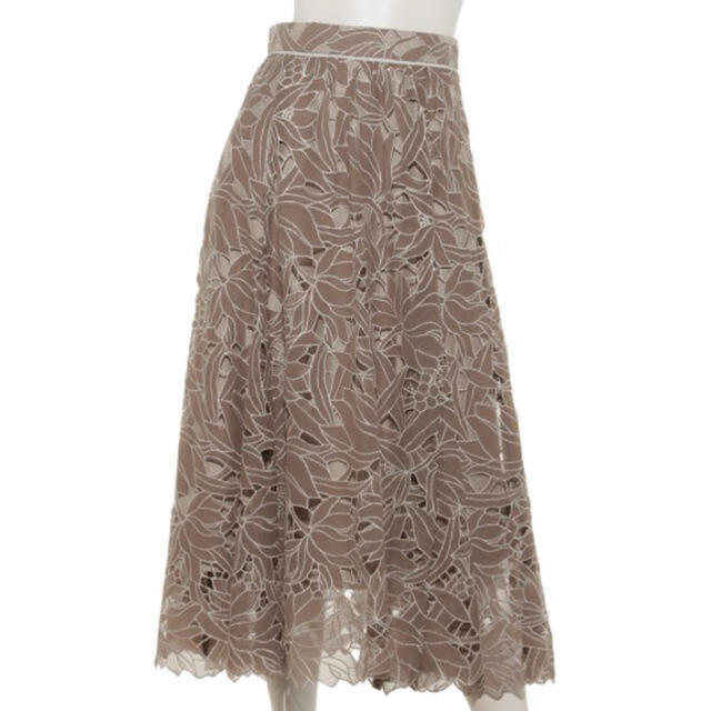 Rirandture(リランドチュール)のリランドチュール　シアーカットワーク刺繍スカート レディースのスカート(ロングスカート)の商品写真