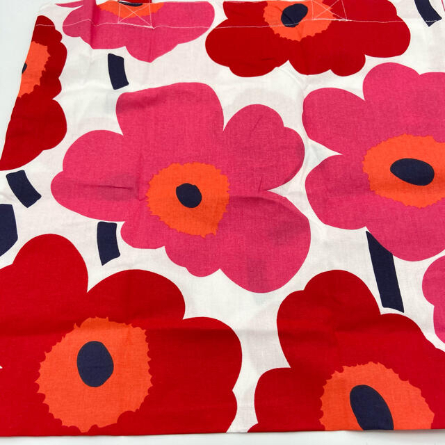 marimekko(マリメッコ)のマリメッコ トートバッグ　ウニッコ柄　新品　匿名配送　marimekko レディースのバッグ(トートバッグ)の商品写真